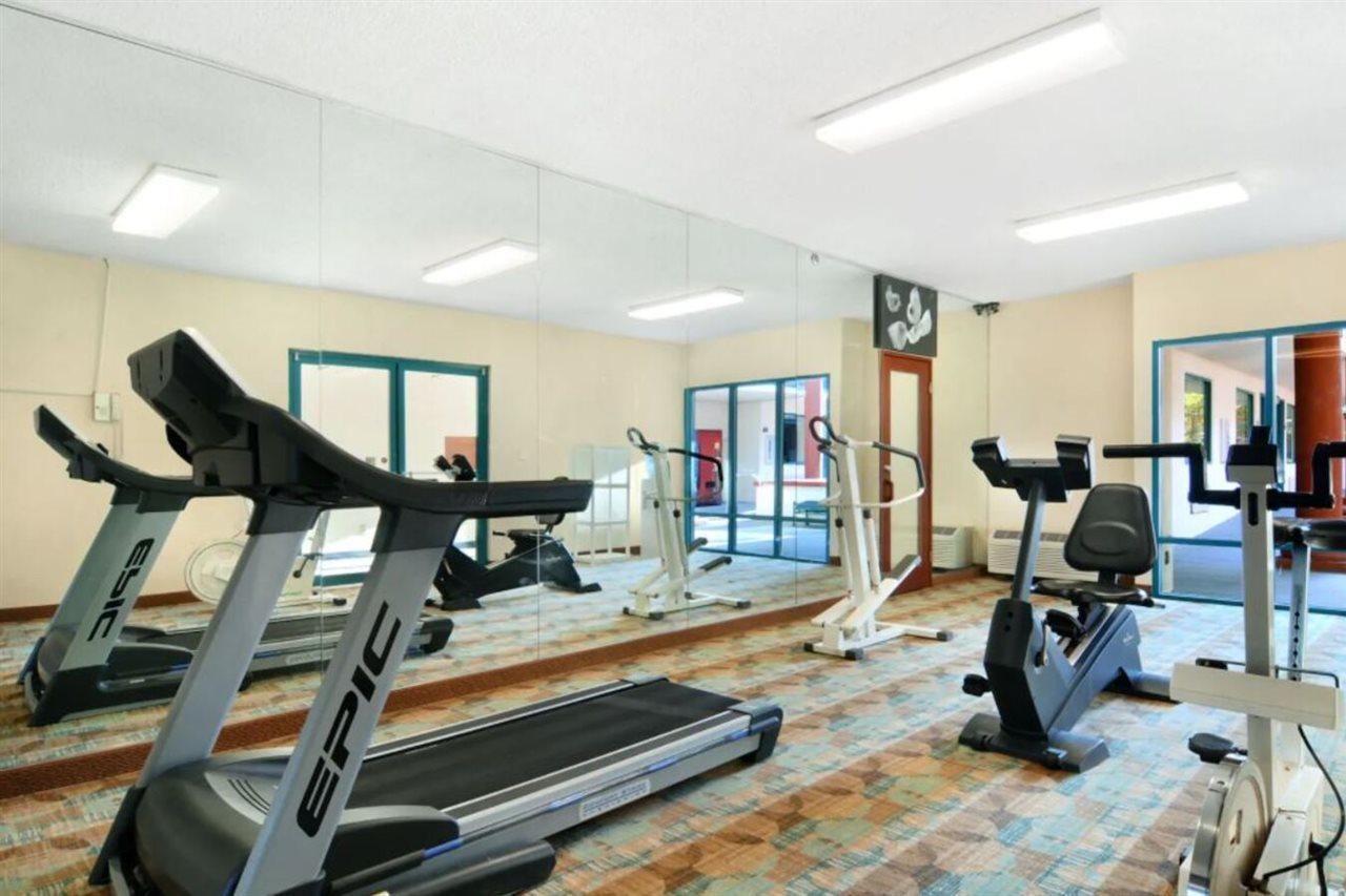 Motel 6 Savannah Ga Gateway & I95 Екстер'єр фото
