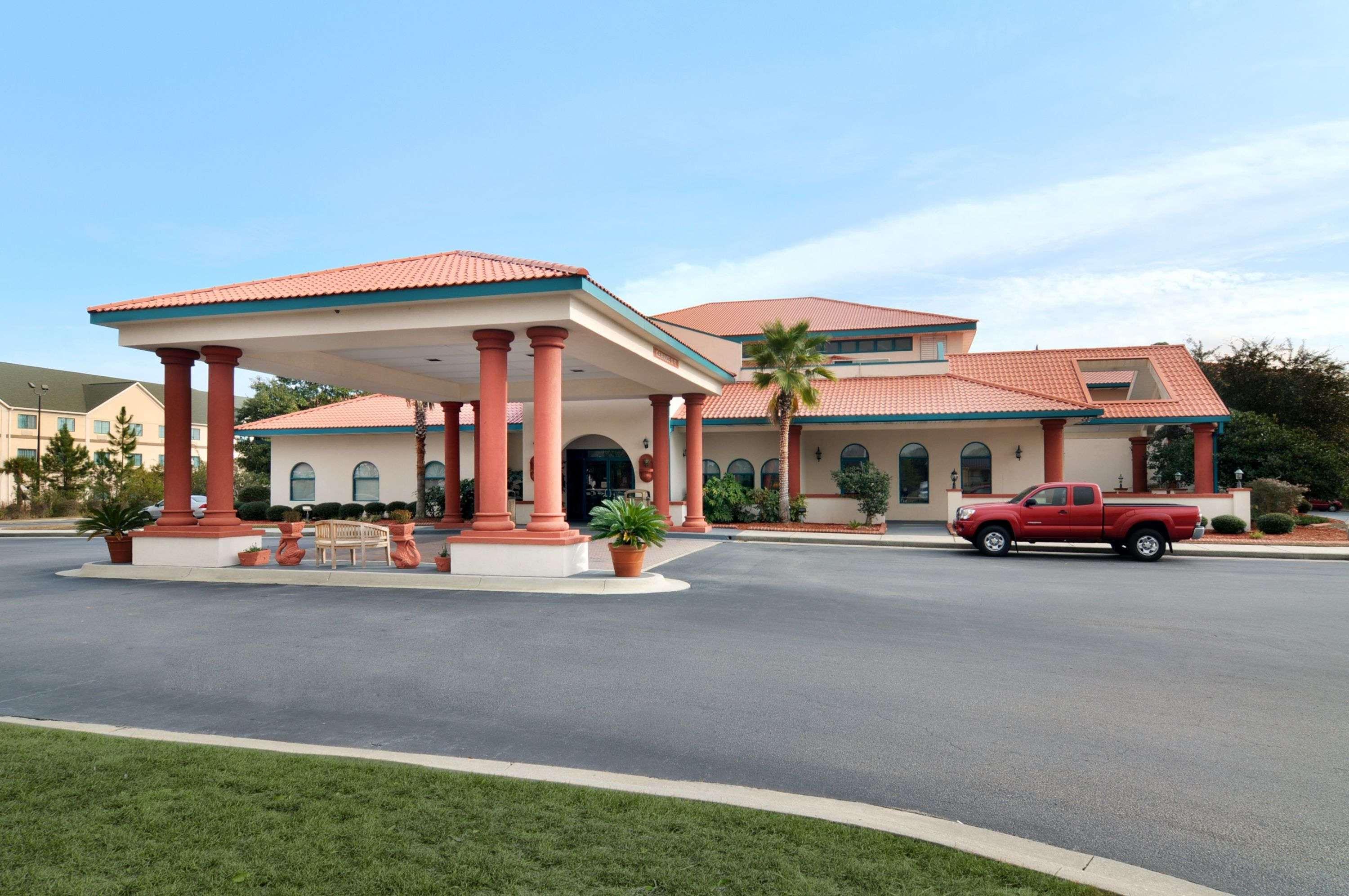 Motel 6 Savannah Ga Gateway & I95 Екстер'єр фото