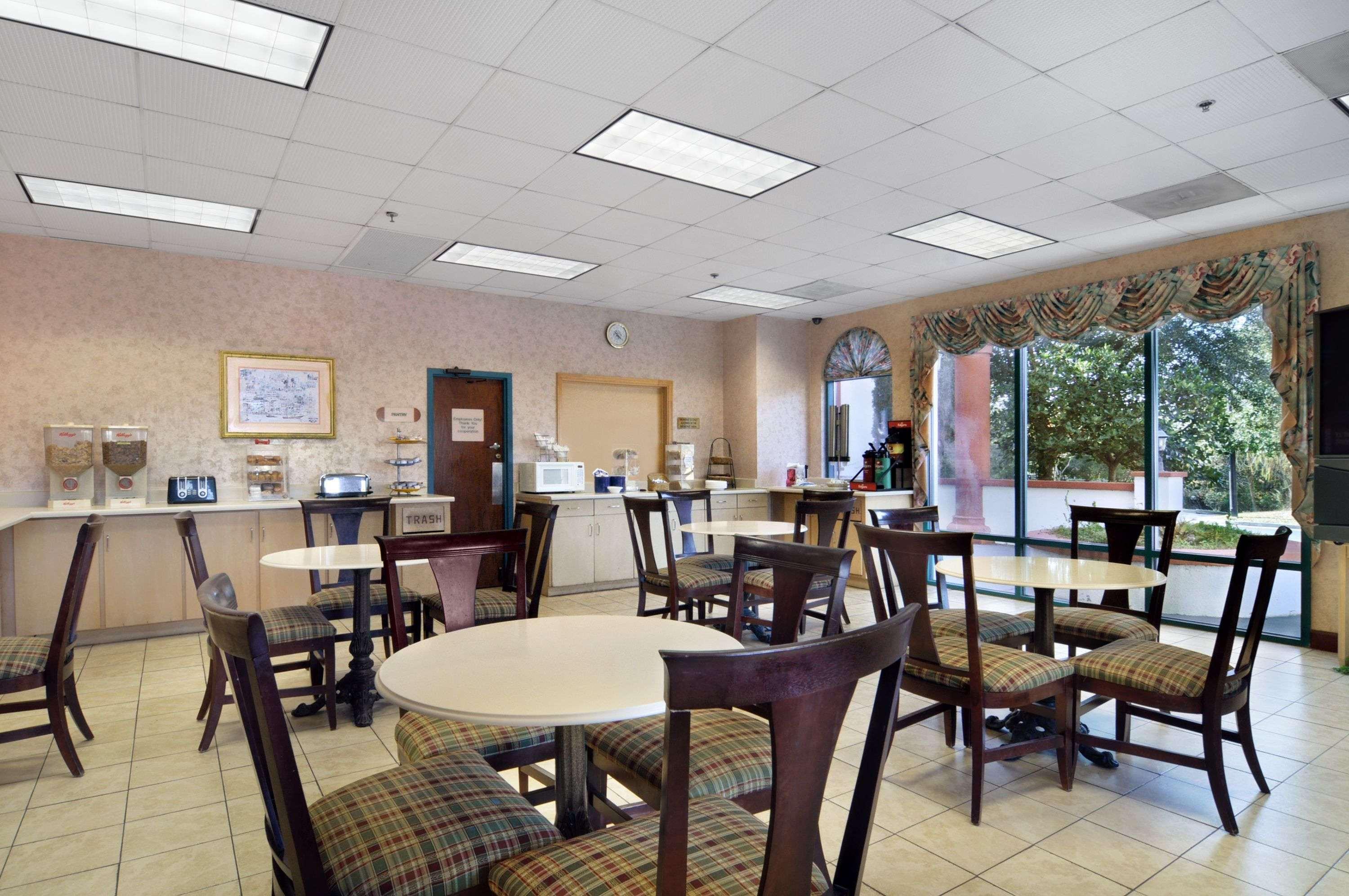Motel 6 Savannah Ga Gateway & I95 Екстер'єр фото