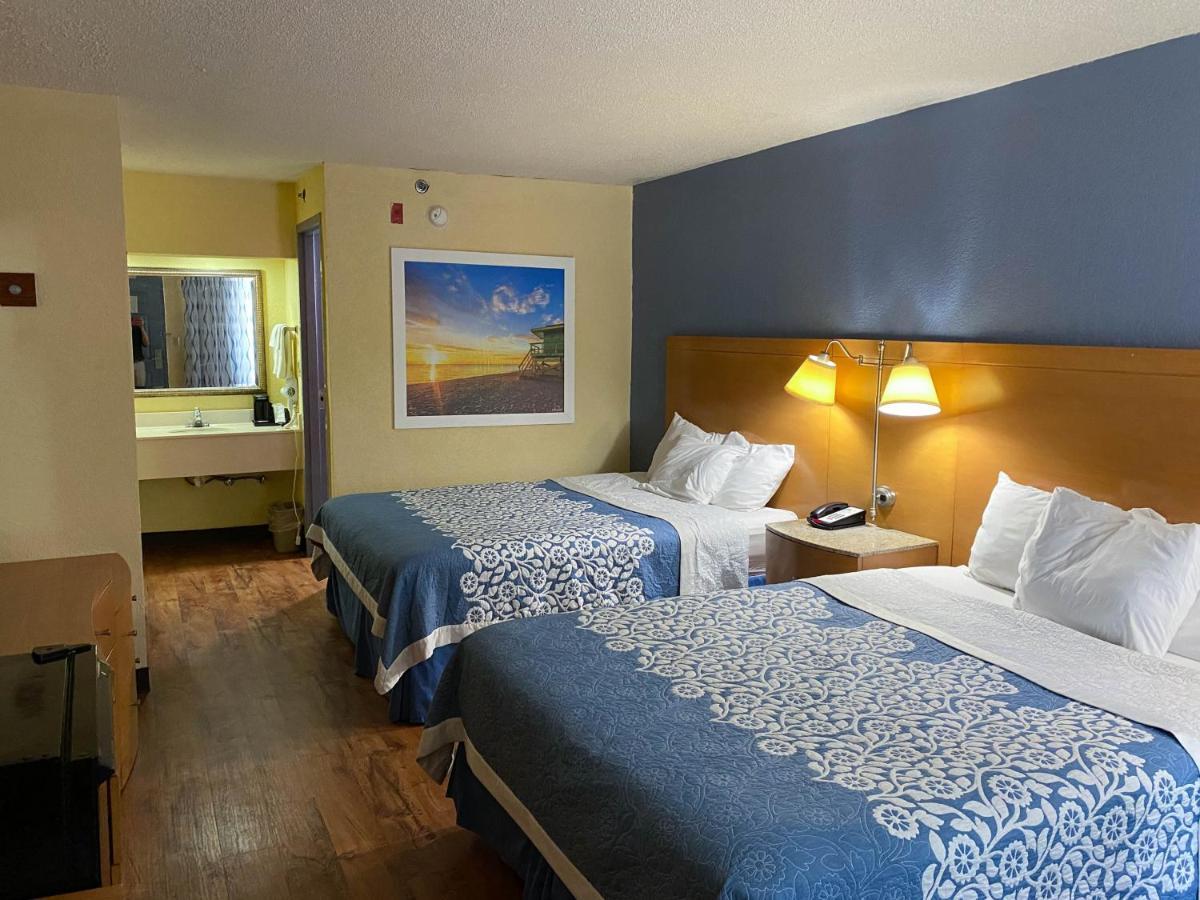 Motel 6 Savannah Ga Gateway & I95 Екстер'єр фото