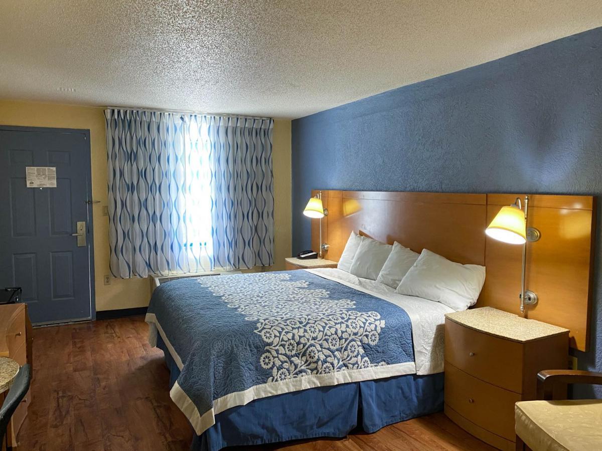 Motel 6 Savannah Ga Gateway & I95 Екстер'єр фото