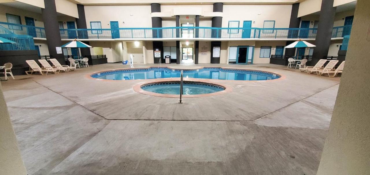 Motel 6 Savannah Ga Gateway & I95 Екстер'єр фото