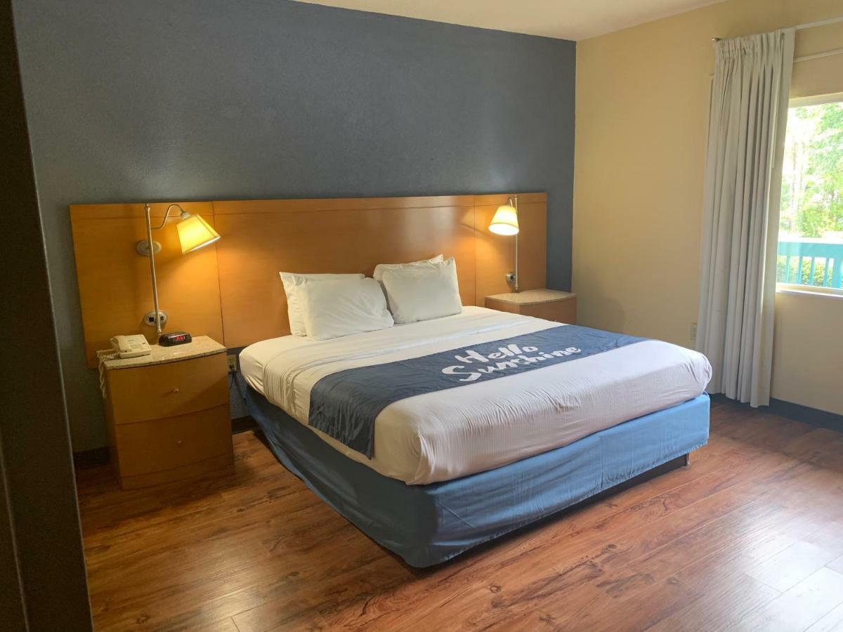 Motel 6 Savannah Ga Gateway & I95 Екстер'єр фото
